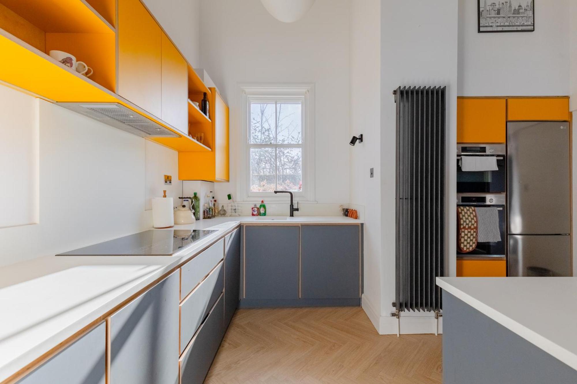 Vibrant 2bd Flat 8 Min Walk To Brixton Station * London