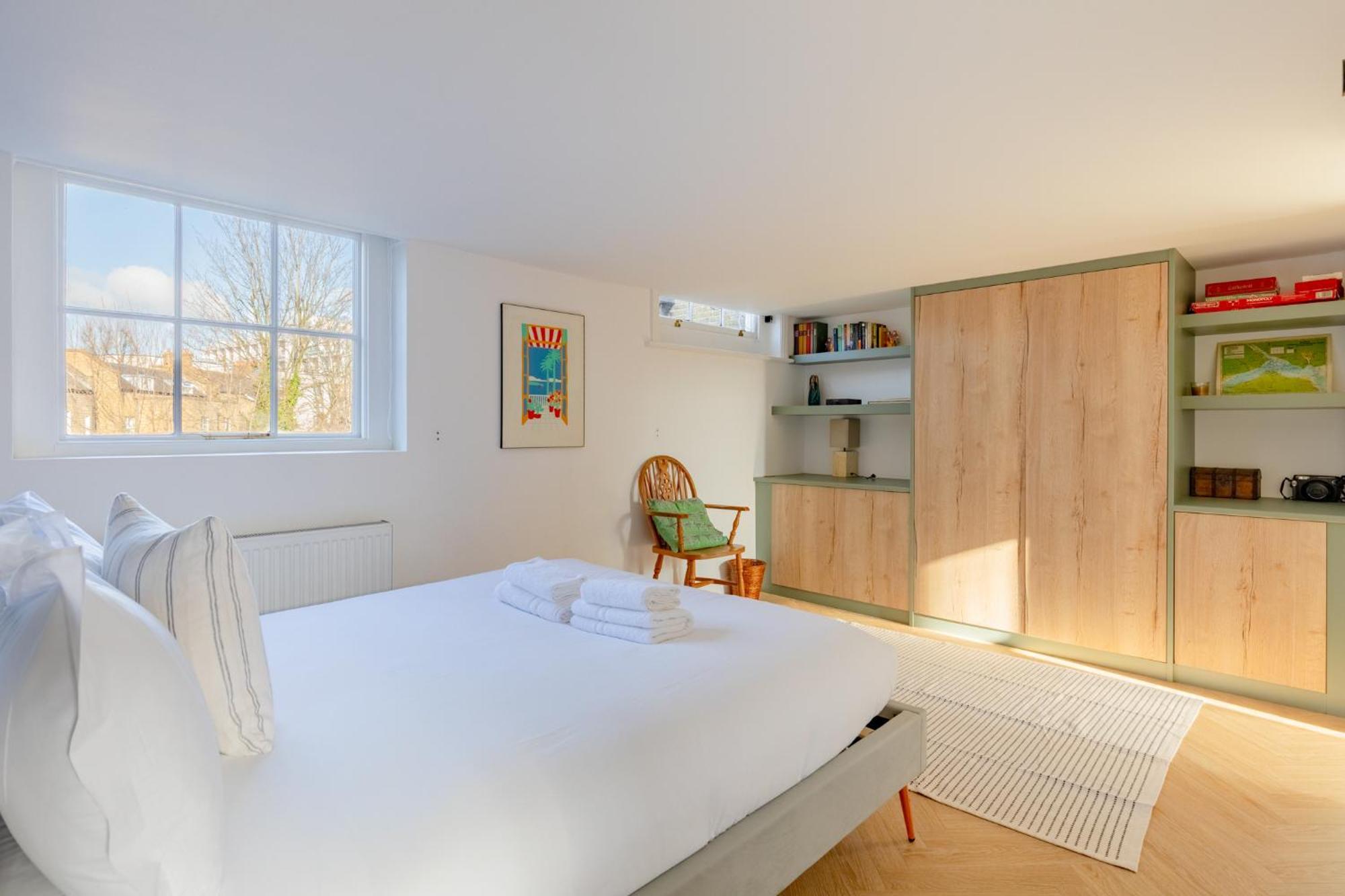 Vibrant 2bd Flat 8 Min Walk To Brixton Station * London