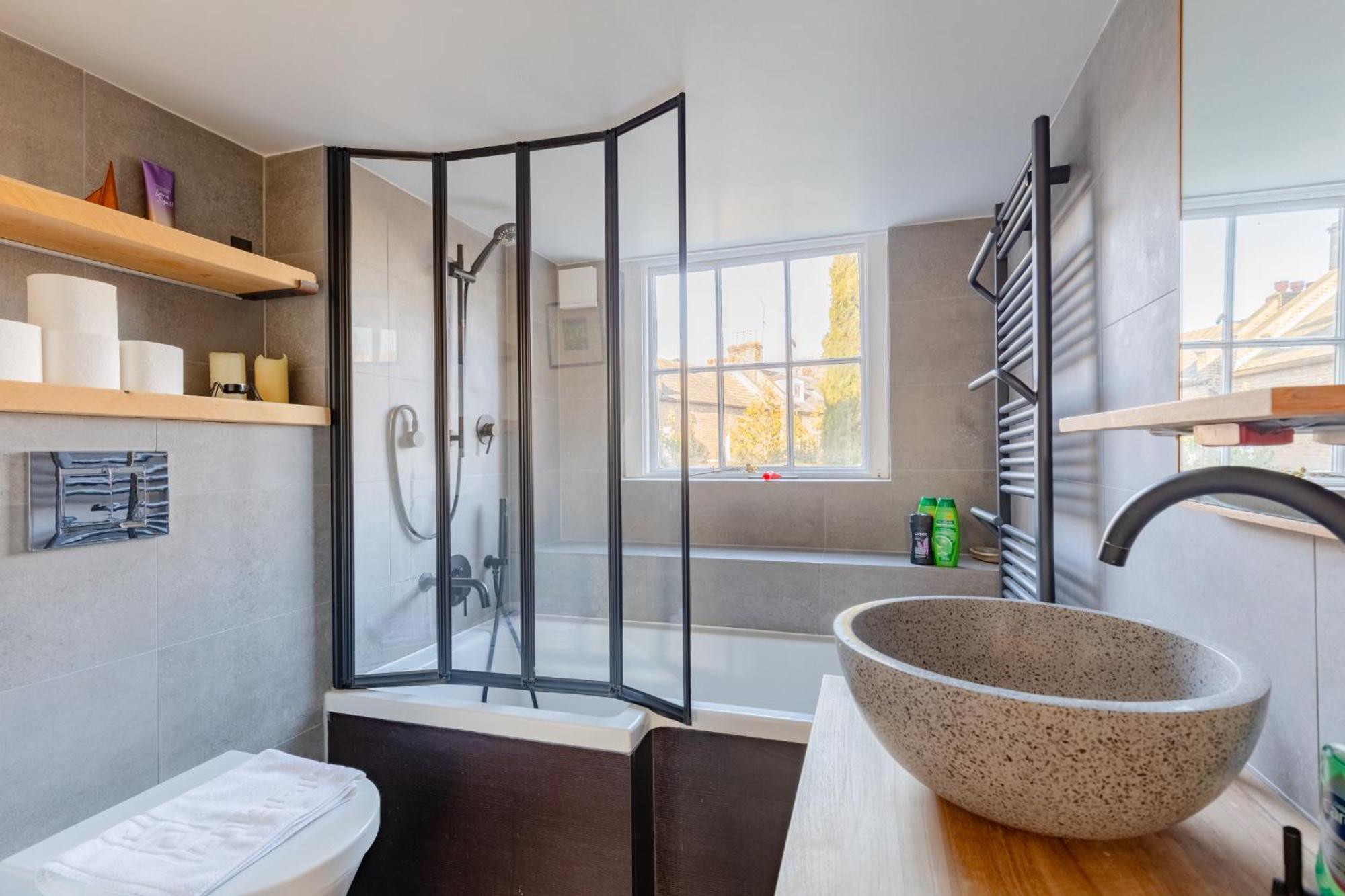 Vibrant 2bd Flat 8 Min Walk To Brixton Station Apartment *